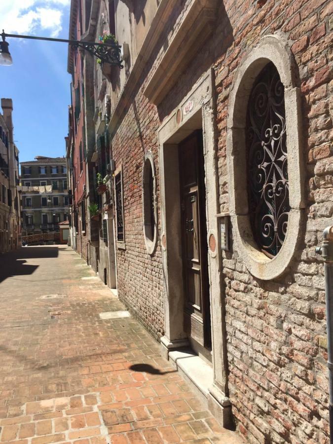 Casa Camilla Lägenhet Venedig Exteriör bild